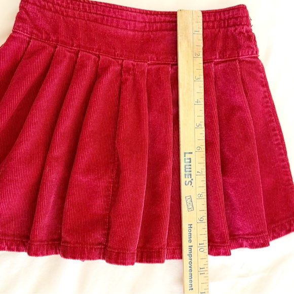 Crazy 8 EUC 2011 Red Corduroy Pleated Skirt Size 4 - Picture 7 of 8